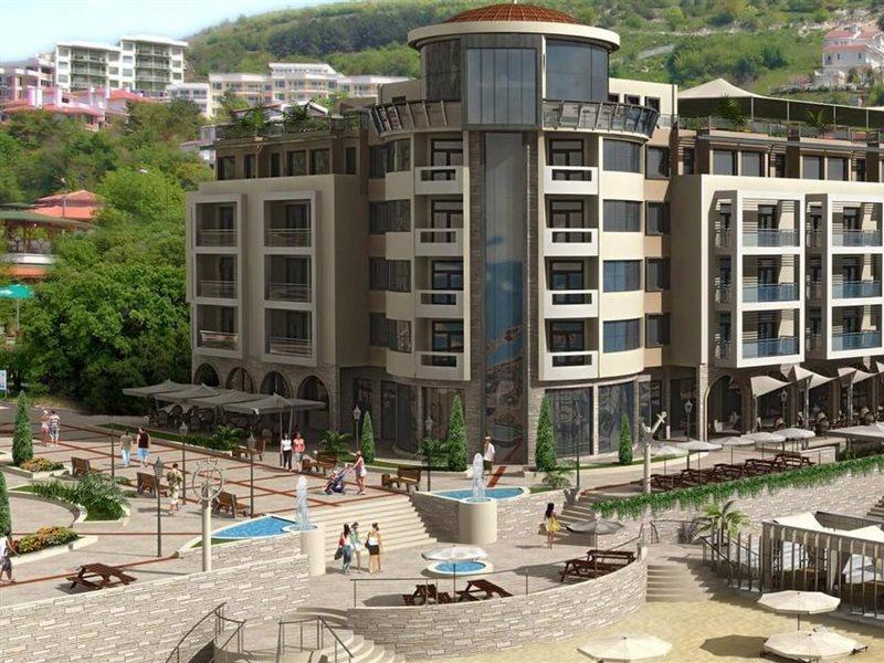 Royal Grand Hotel And Spa Kavarna Exteriér fotografie