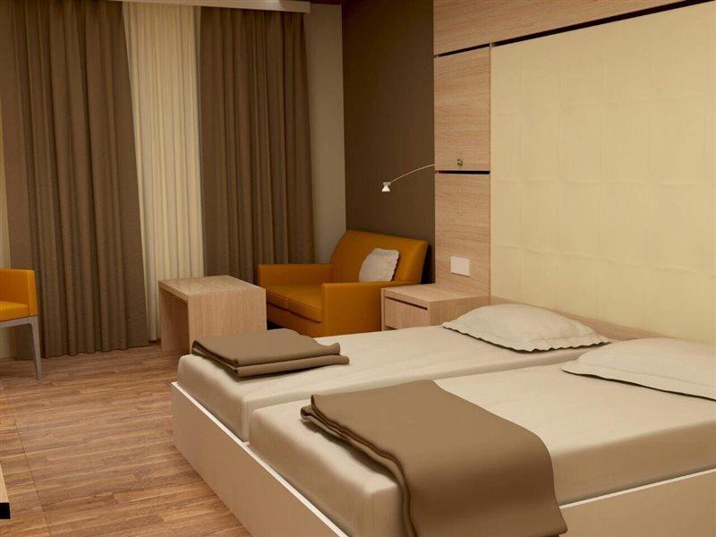 Royal Grand Hotel And Spa Kavarna Exteriér fotografie